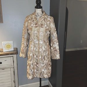 Biya Johnny was cream embroidered coat small